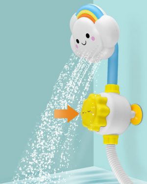 Chuveiro infantil em formato de núvel com torneira e esguicho de água para brincar durante o banho de bebês
